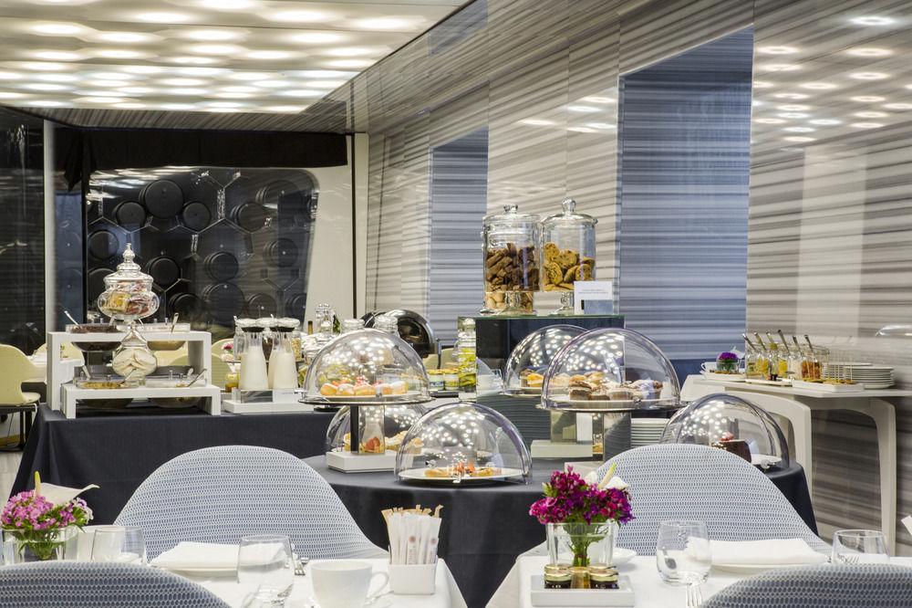 Palazzo Matteotti, The Dedica Anthology, Autograph Collection Hotel Milan Exterior photo The buffet at the lounge
