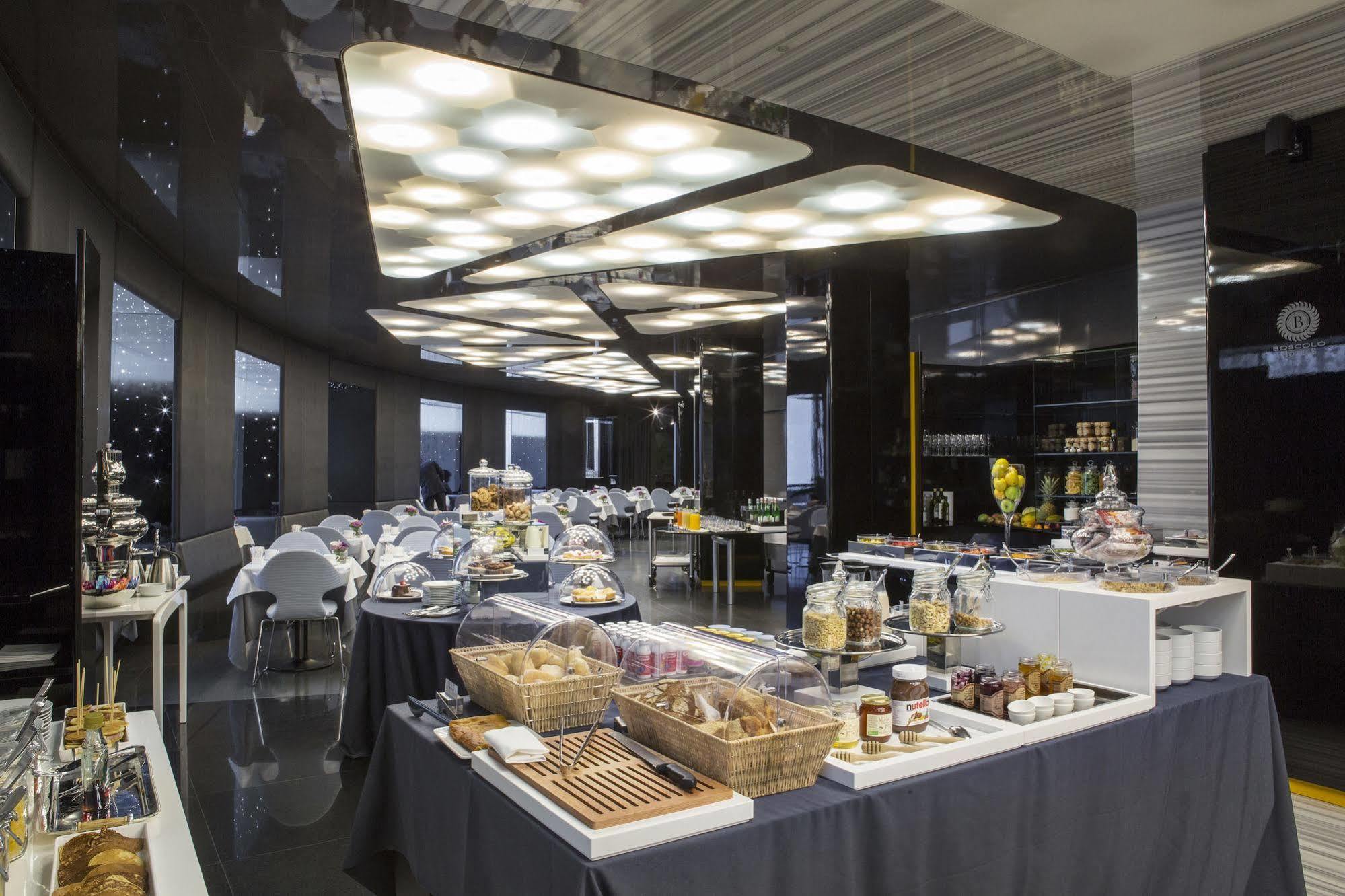Palazzo Matteotti, The Dedica Anthology, Autograph Collection Hotel Milan Exterior photo The buffet at the lounge