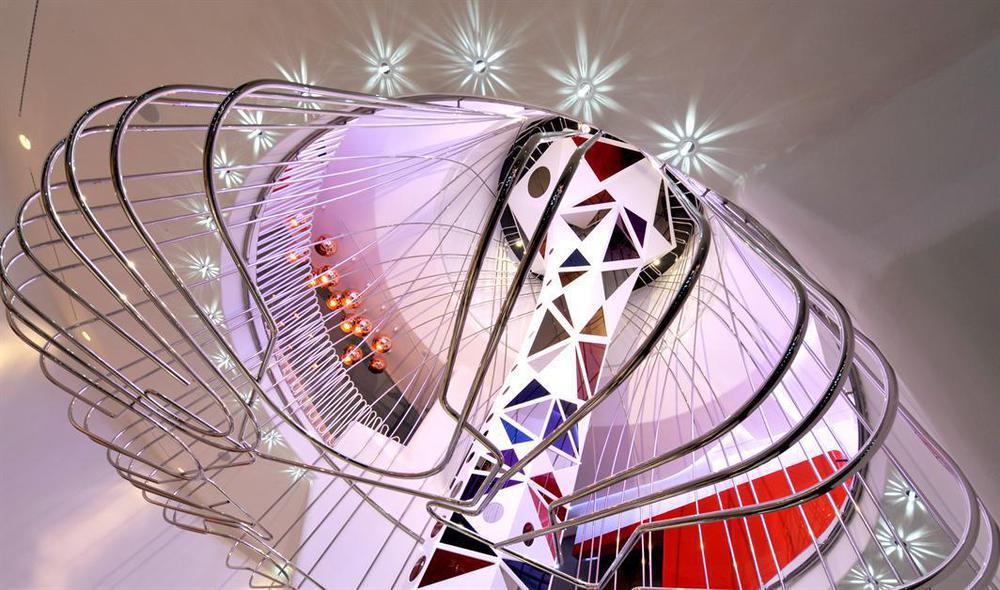 Palazzo Matteotti, The Dedica Anthology, Autograph Collection Hotel Milan Exterior photo Spiral staircase
